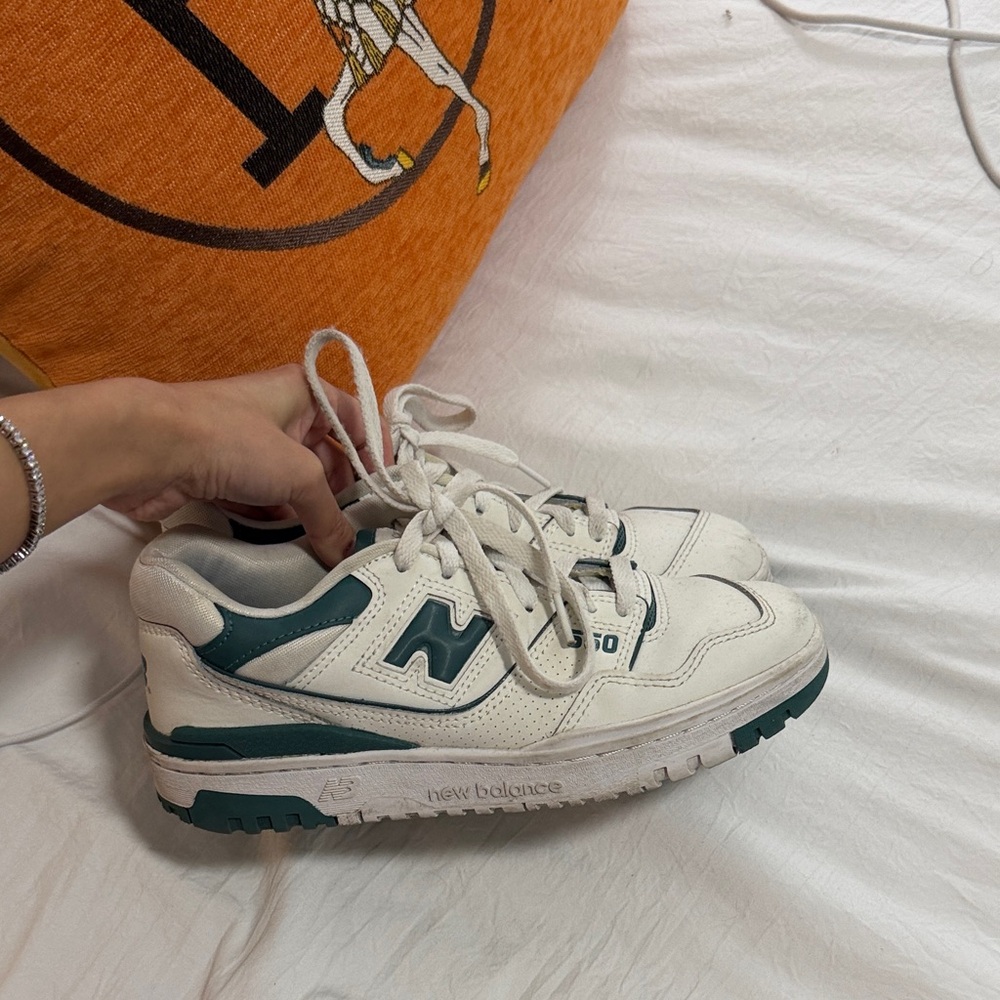 New Balance White and Teal Sneakers